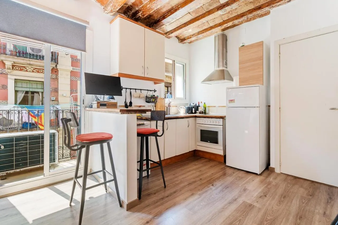 Beachside Bliss Charming 1-Bedroom, Barceloneta 0*, برشلونة